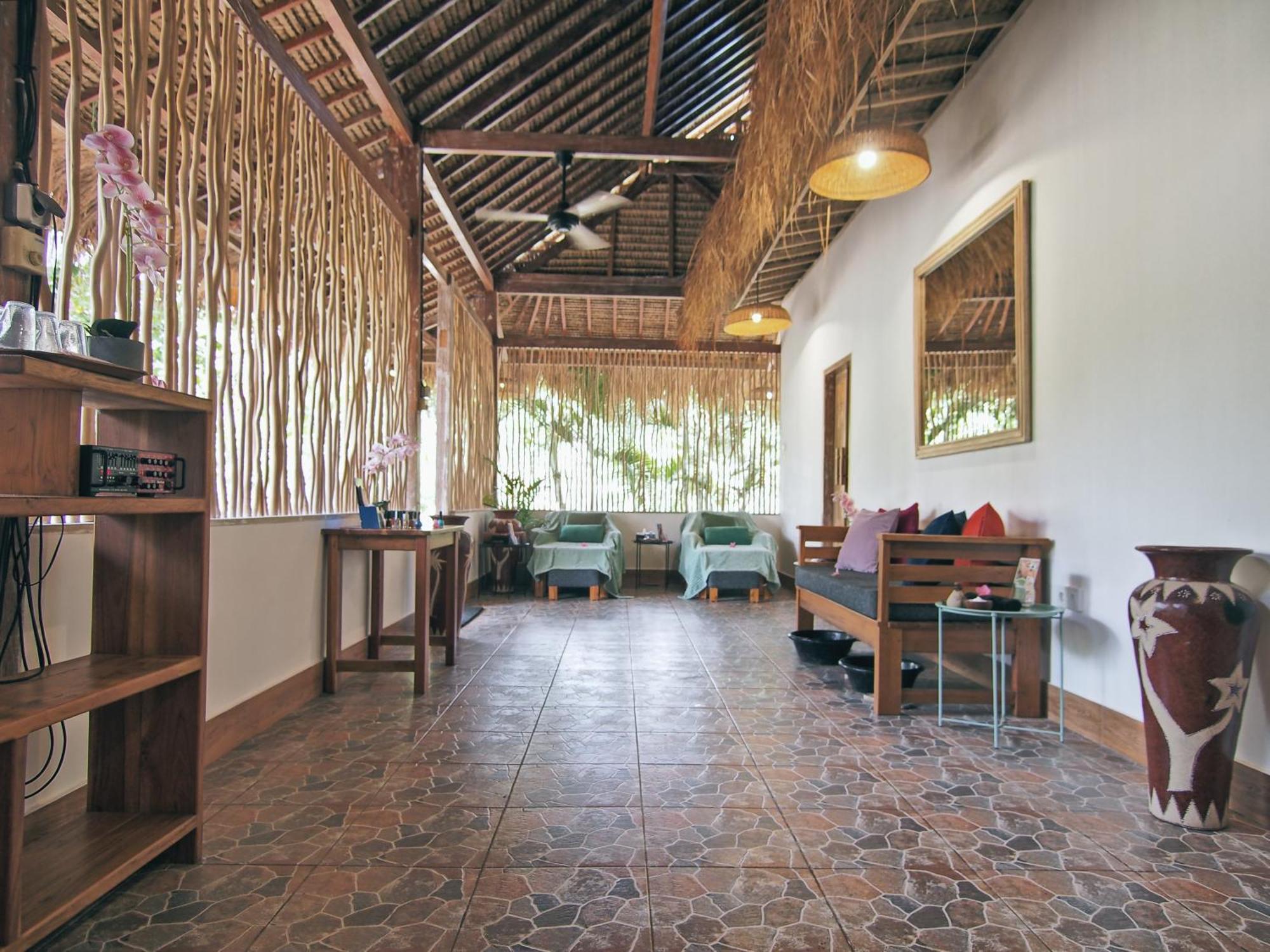 Coco Breeze Spa Hotel غيلي آير المظهر الخارجي الصورة