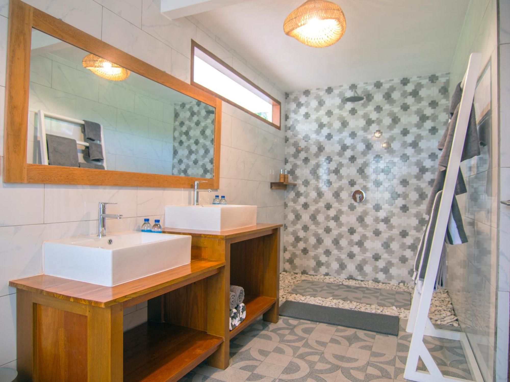 Coco Breeze Spa Hotel غيلي آير المظهر الخارجي الصورة